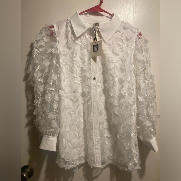 Anne Klein Tops - Anne Klein Blouse